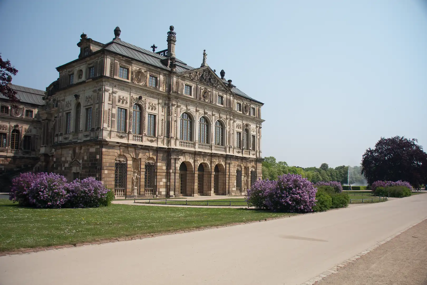  Palais-Großer-Garten-Dresden-Melanie Kunert Fotografie- Hochzeitsfotograf Dresden