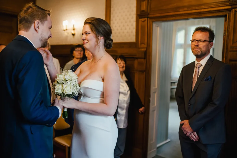 Hochzeit-Standesamt-Goetheallee-Dresden - Melanie Kunert Fotografie - Hochzeitsfotograf Dresden