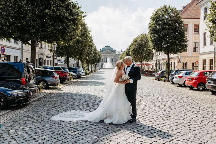 Hochzeitsfotograf Frauenkirche Dresden-Melanie Kunert Fotografie-Hochzeitsfotograf Dresden