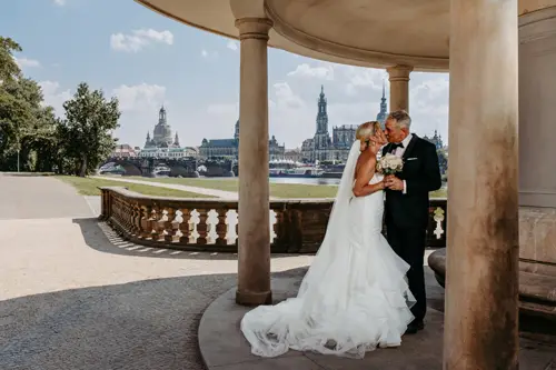 Hochzeitsfotograf Frauenkirche Dresden-Melanie Kunert Fotografie-Hochzeitsfotograf Dresden