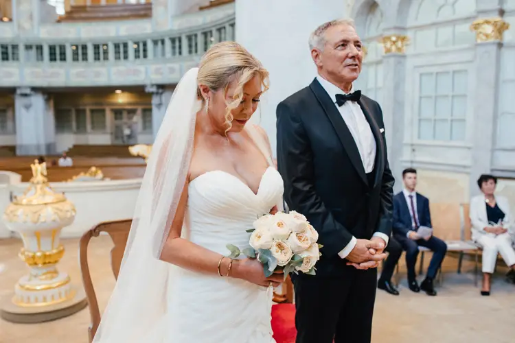 Hochzeitsfotograf Frauenkirche Dresden-Melanie Kunert Fotografie-Hochzeitsfotograf Dresden